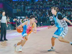 包含赛地聚焦——全明星赛清晨热度飙升，托特纳姆临场应变，底气十足，年轻球员得到机会的词条