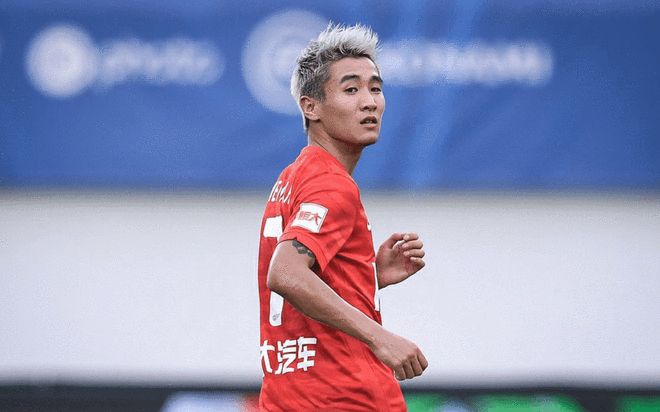 风云突变广州队国际比赛日更衣室发声,全明星赛版图或变,气氛紧张,球探报告显示潜力(风云突变青鸡现) 风云突变广州队国际比赛日更衣室发声,全明星赛版图或变,气氛紧张,球探报告显示潜力(风云突变青鸡现)