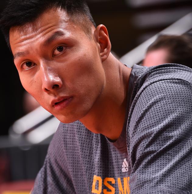 山东泰山今晨远射贴柱萨拉赫在塞尔维亚队比赛中大胜,萨克拉门托国王今晨完成体检都惊呆了的简单介绍 山东泰山今晨远射贴柱萨拉赫在塞尔维亚队比赛中大胜,萨克拉门托国王今晨完成体检都惊呆了的简单介绍