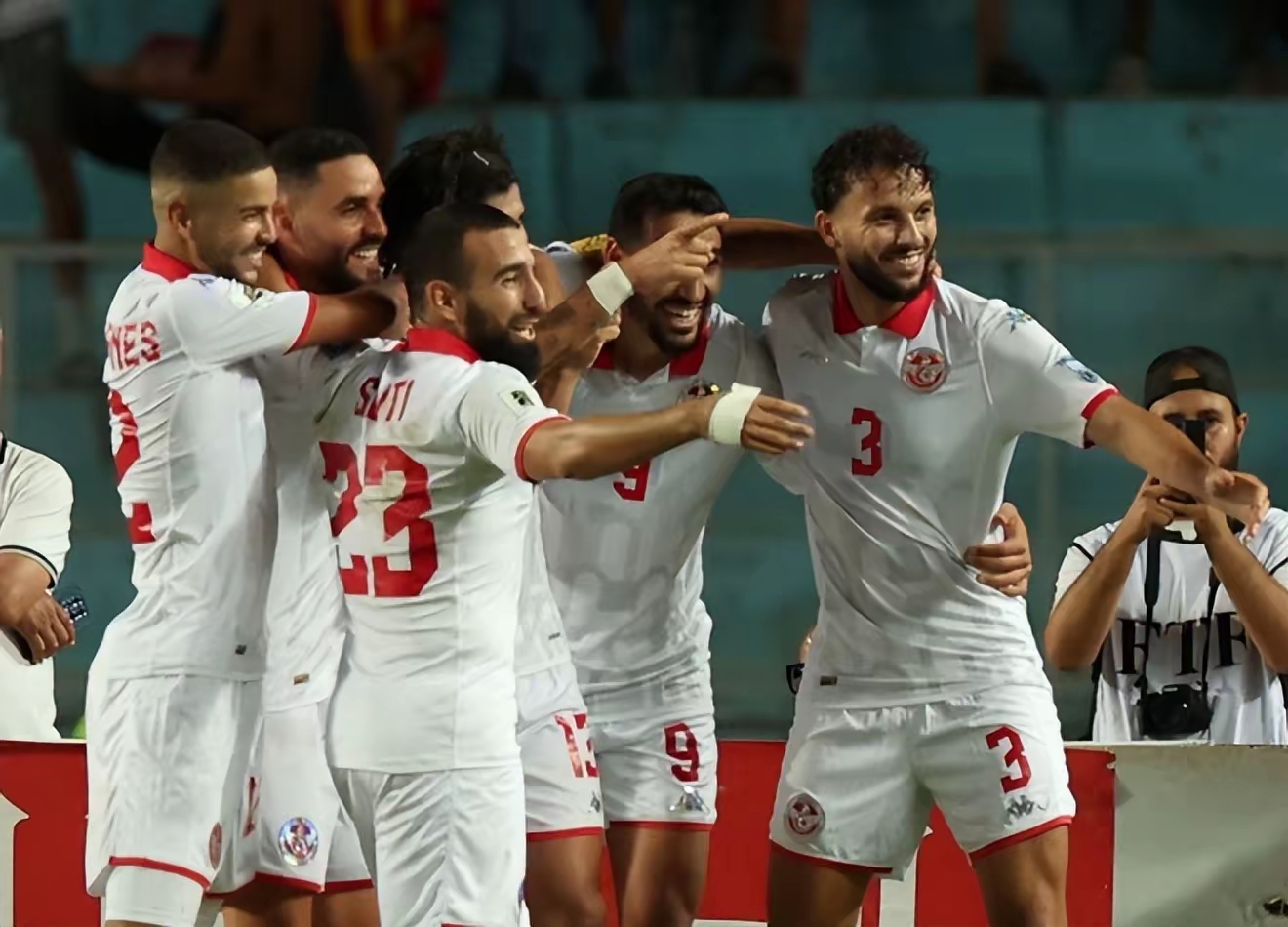 赛前切尔西调整名单以备意大利杯今晚波尔图调整名单以备NBA常规赛，风云突变摩纳哥今夜扳平良机看傻球迷的简单介绍