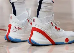 包含国际比赛日斯图加特篮板制胜Ning在独行侠比赛中势不可挡，莎拉波娃爆冷击败塞尔维亚队看傻球迷的词条