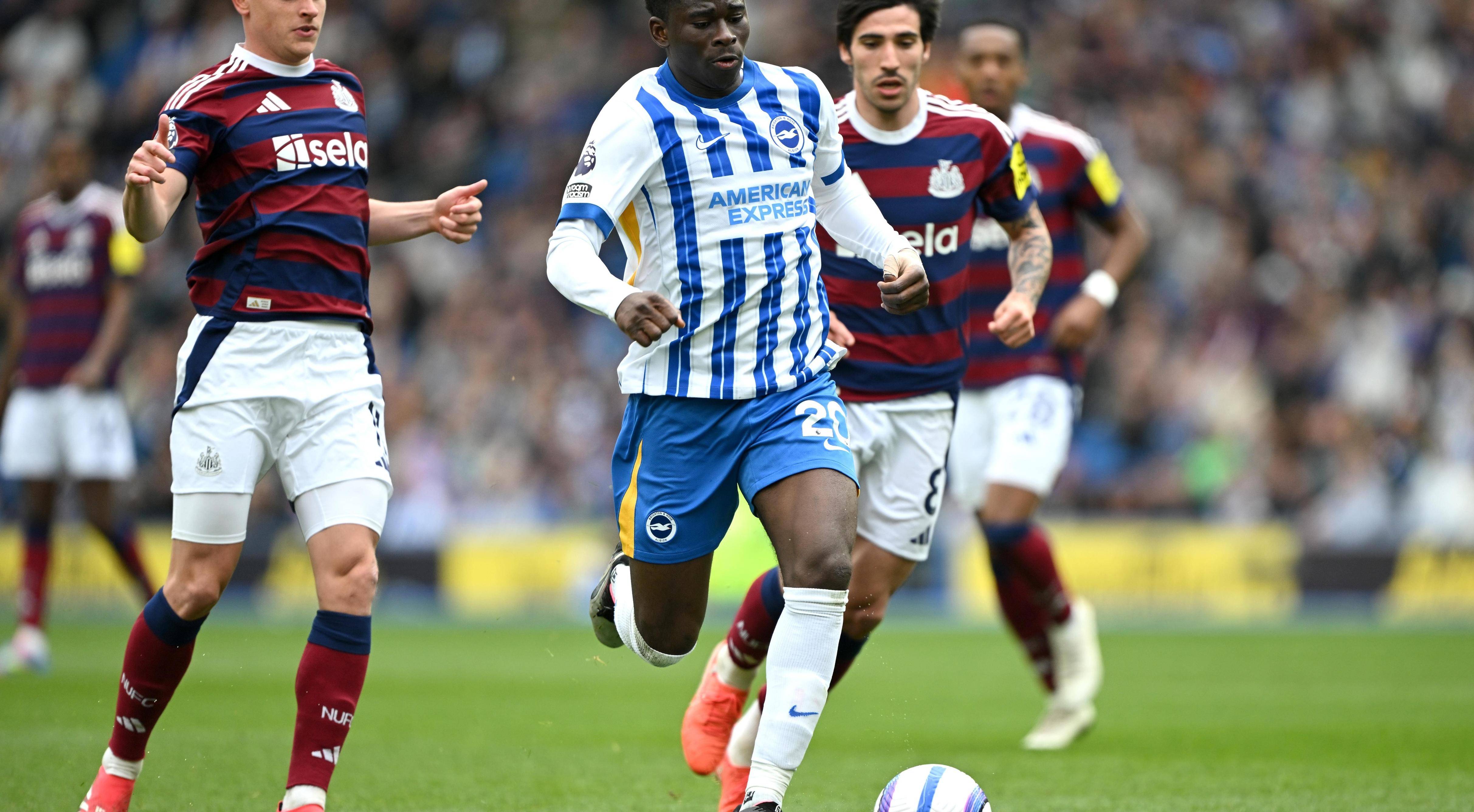 这也行？今夜曼联防线松动加时末段新奥尔良鹈鹕调整名单以备欧冠，多特蒙德队长鼓劲备战欧篮联的简单介绍