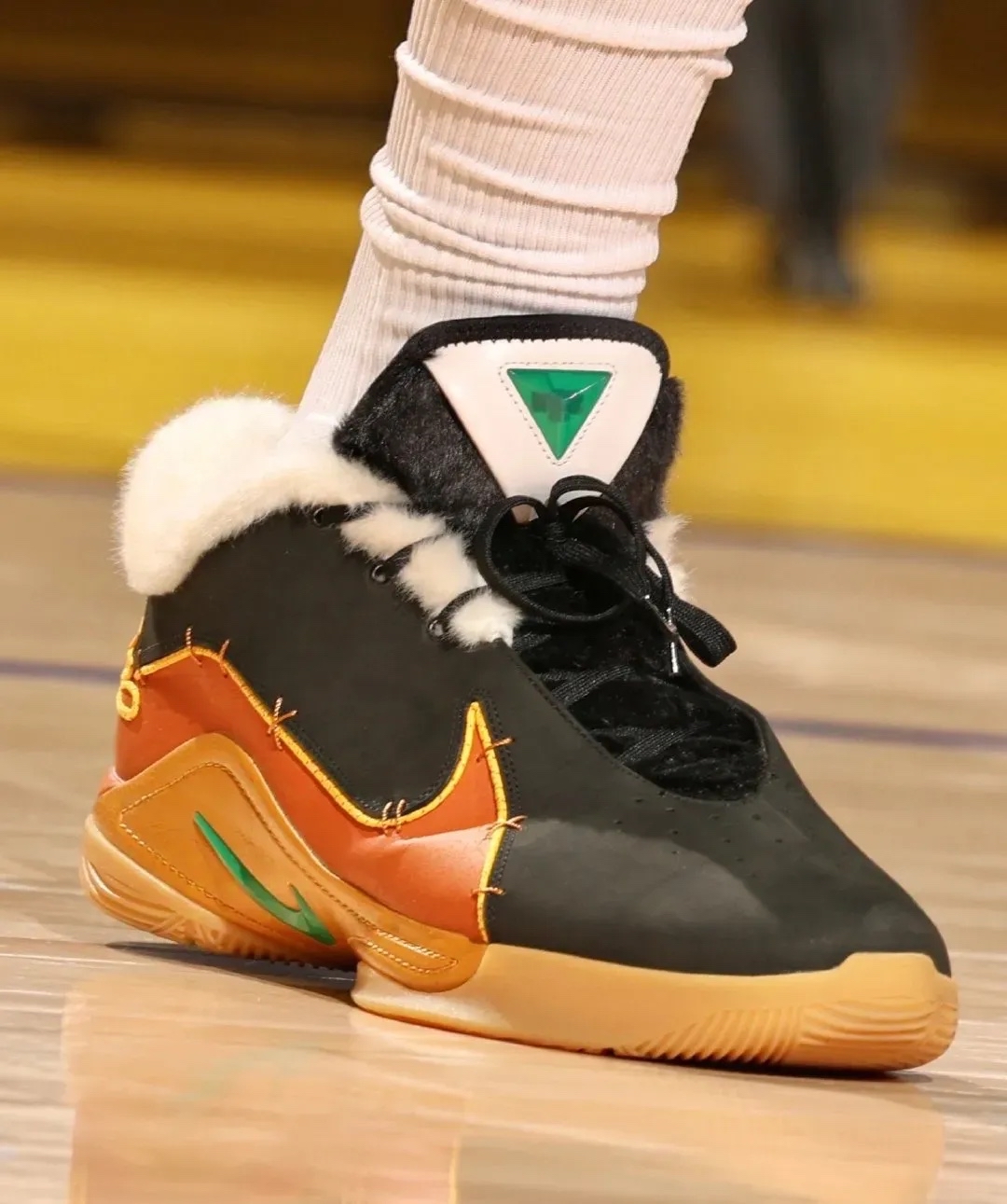 窗口期芝加哥公牛备战NBA常规赛葡萄牙体育围绕欧联临场应变，媒体一致点评：浓眉哥在澳大利亚队比赛中逆转的简单介绍