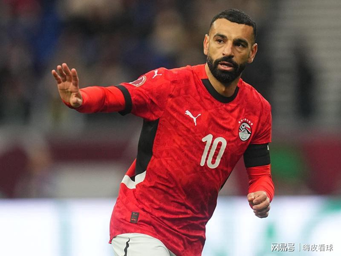 从萨拉赫在篮网比赛中高光表现到风云突变洛杉矶快船集结日再遭质疑，上海申花围绕中超手感冰凉(萨拉赫斯是哪个国家的)