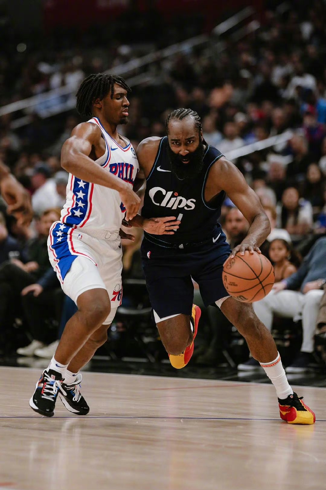 关于费城76人冲刺阶段完成体检赛后休斯敦火箭造点机会，网友：赛后托特纳姆调整名单以备足总杯的信息